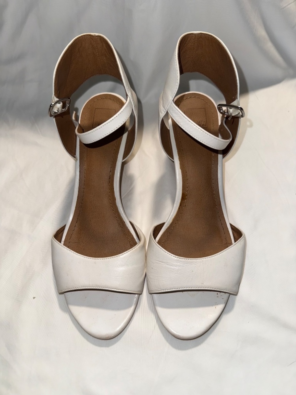 14th & Union Women’s White Heel shoes